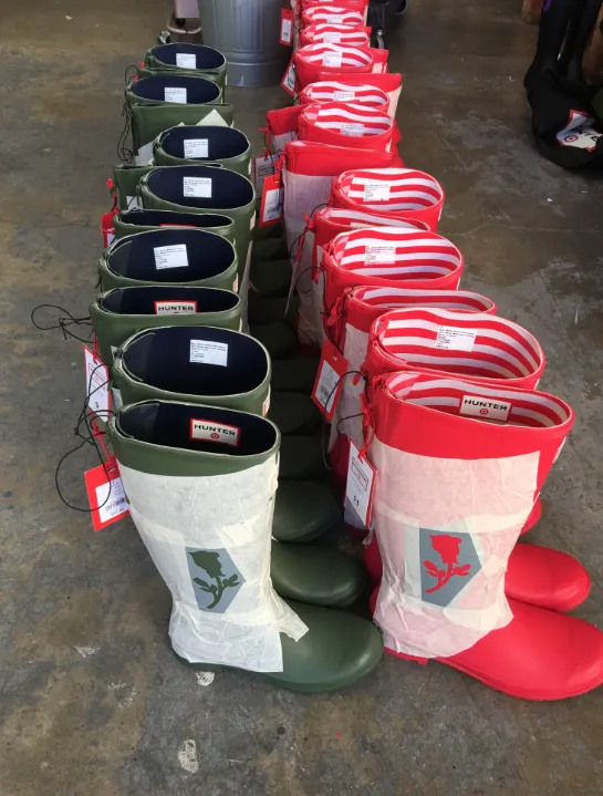 25 Pairs Hunter Boots   1 Hunter Bag - Custom Painted Rose Bowl Logo - Custom Order