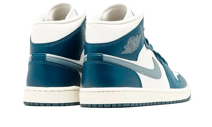 Air Jordan 1 Mid Sky J French Blue