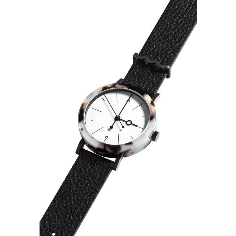 AÃRK Collective Shell Watch | White