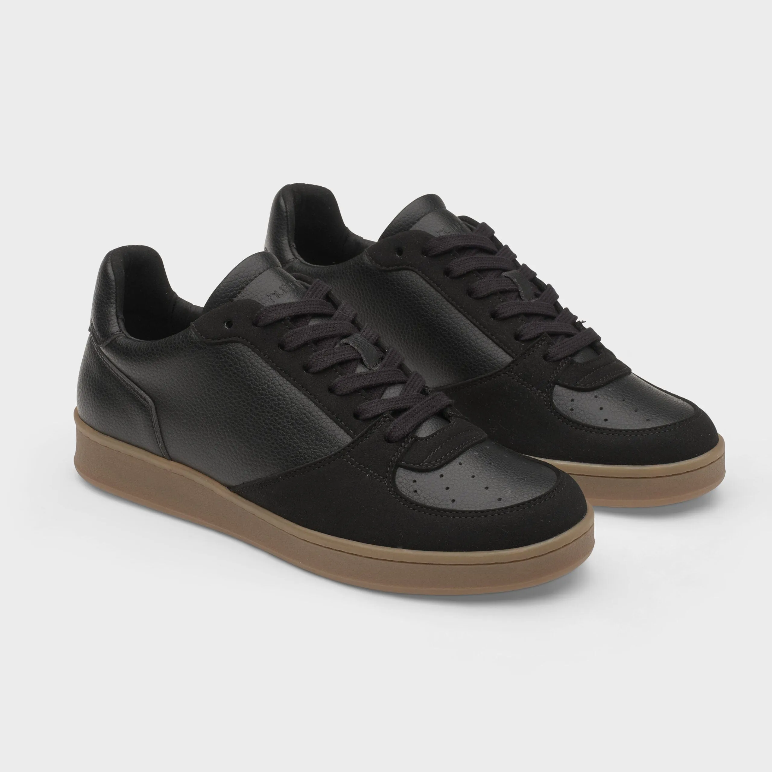 Eden V3 Sustainable Vegan Leather Unisex Trainer | Black