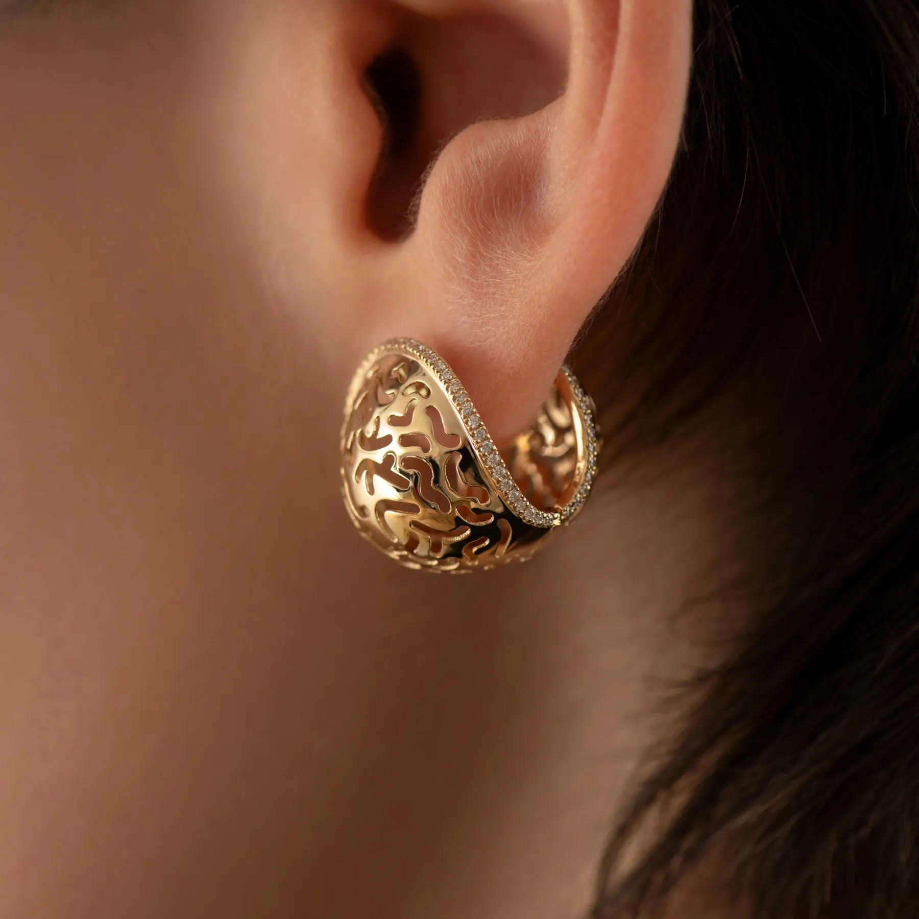 Elliptic Lace Statement Earrings in Solid Gold