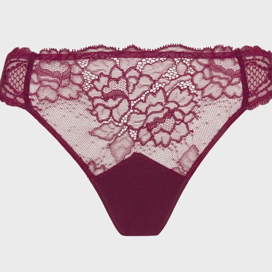 Lise Charmel Sublime En Dentelle Italian Brief ACH0713 in Fucshia