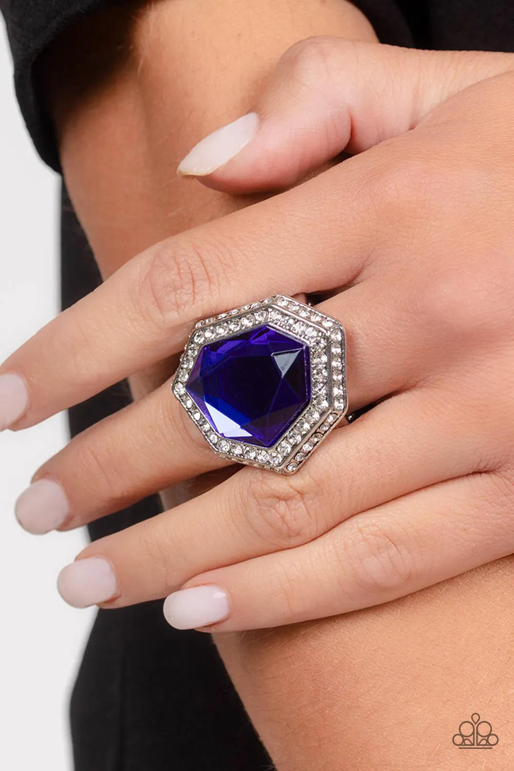 Paparazzi Ring Smoldering Sass - Blue