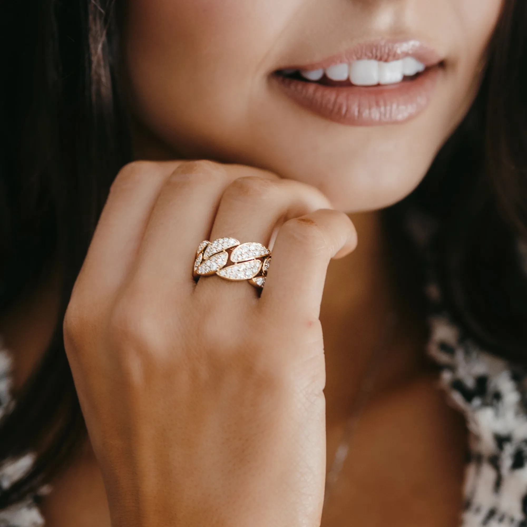 Pave Havana Link Ring